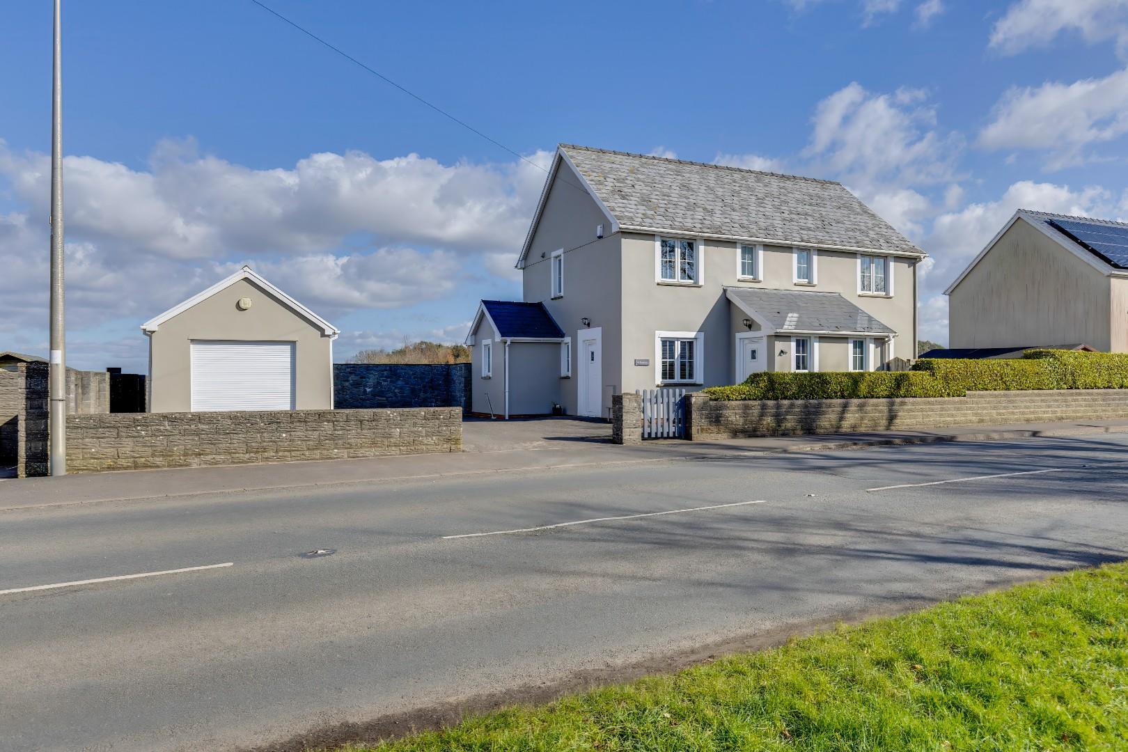 St. Brides Road, Wick, Cowbridge, Vale of Glamorgan , CF71 7QB